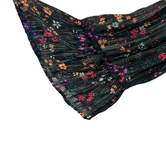 Riley & Rae Kate Floral Print Babydoll Dress Floral Print in Rich Black Size 2 - Picture 9 of 13